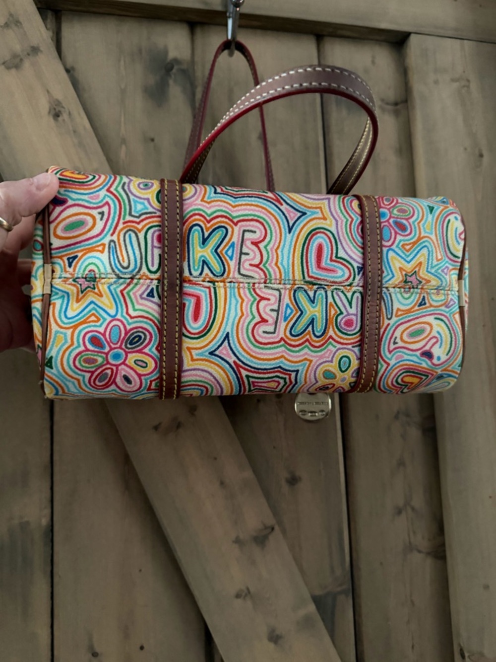 VTG Y2K Dooney & Bourke
"Crayon Hearts Collection"
Barrel Shoulder Bag - Picture 6 of 13